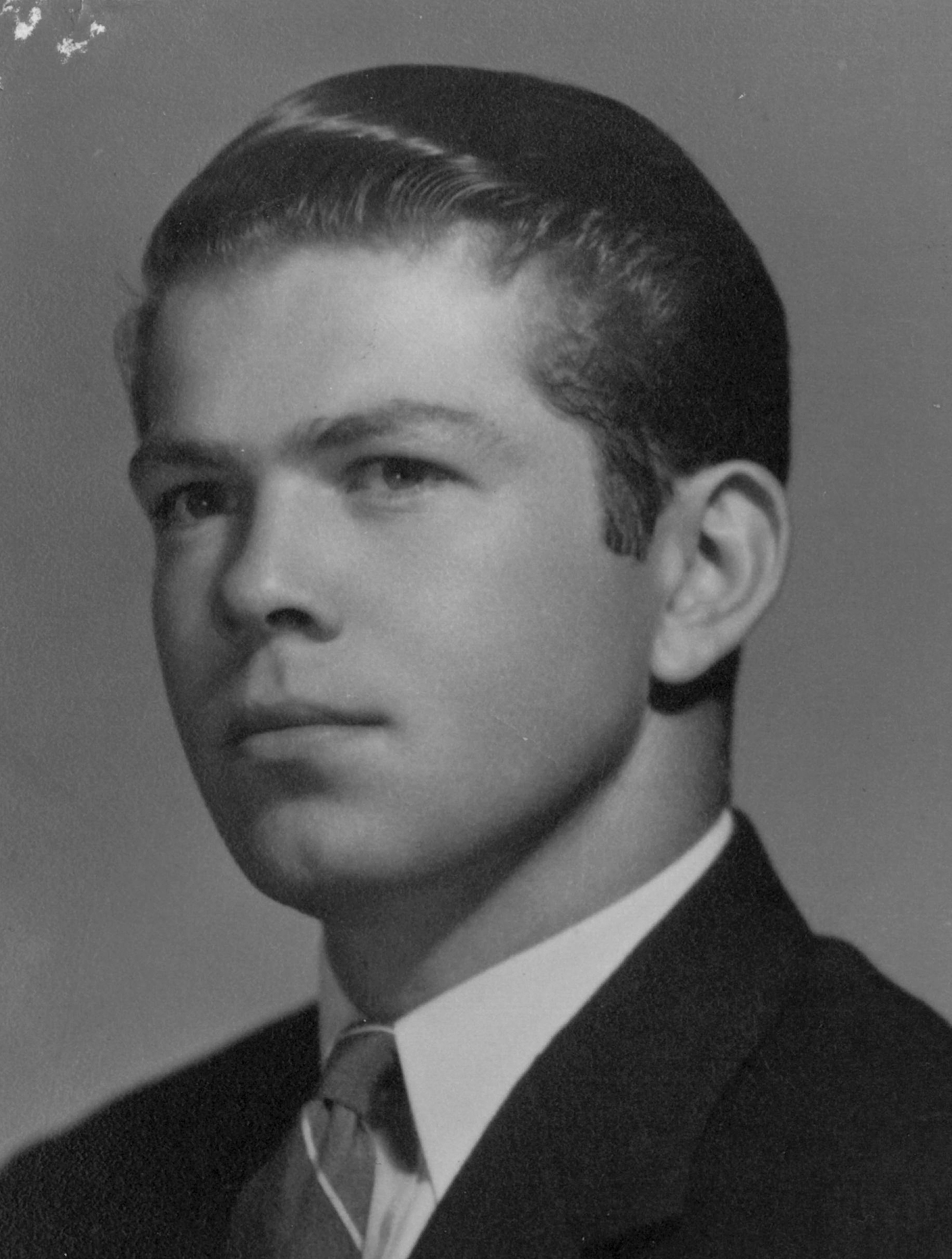 Oscar Emmanuel Bluth Jr (1922 - 2019) Profile